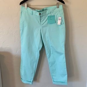 GAP The Girlfriend Khaki